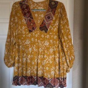 Cute ladies top for fun wear